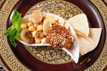 التيجان الثلاثة التيجان الثلاثة