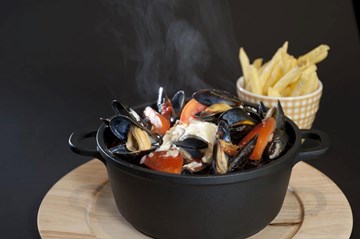 ليون دي بروكسيل ليون دي بروكسيل