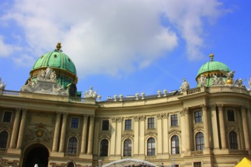 قصر هوفبورغ الإمبراطوري قصر هوفبورغ الإمبراطوري