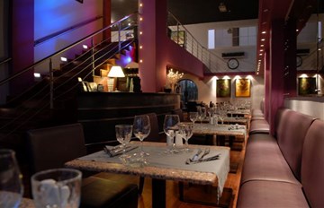 الملحق الملحق