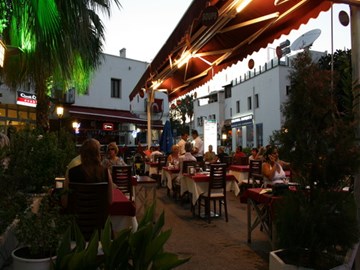 أوتانتيك أوجاكباشي أوتانتيك أوجاكباشي