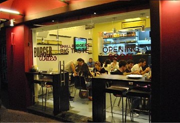 مطعم رودستر دنر مطعم رودستر دنر