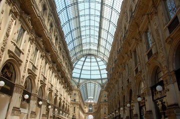 غاليريا فيتوريو إيمانويل الثاني غاليريا فيتوريو إيمانويل الثاني