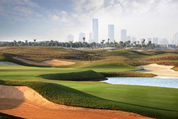 نادي جولف شاطئ السعديات نادي جولف شاطئ السعديات