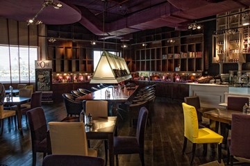 مطعم مور كافي مطعم مور كافي