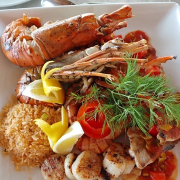 مطعم أريناز بيتش مطعم أريناز بيتش