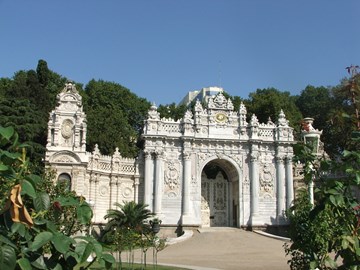 قصر دولما باهتشة قصر دولما باهتشة